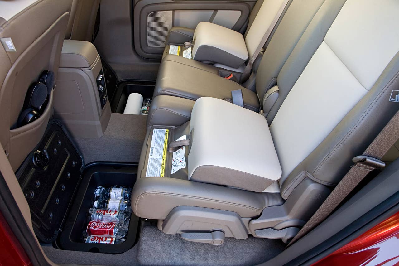 2010 Dodge Journey interior