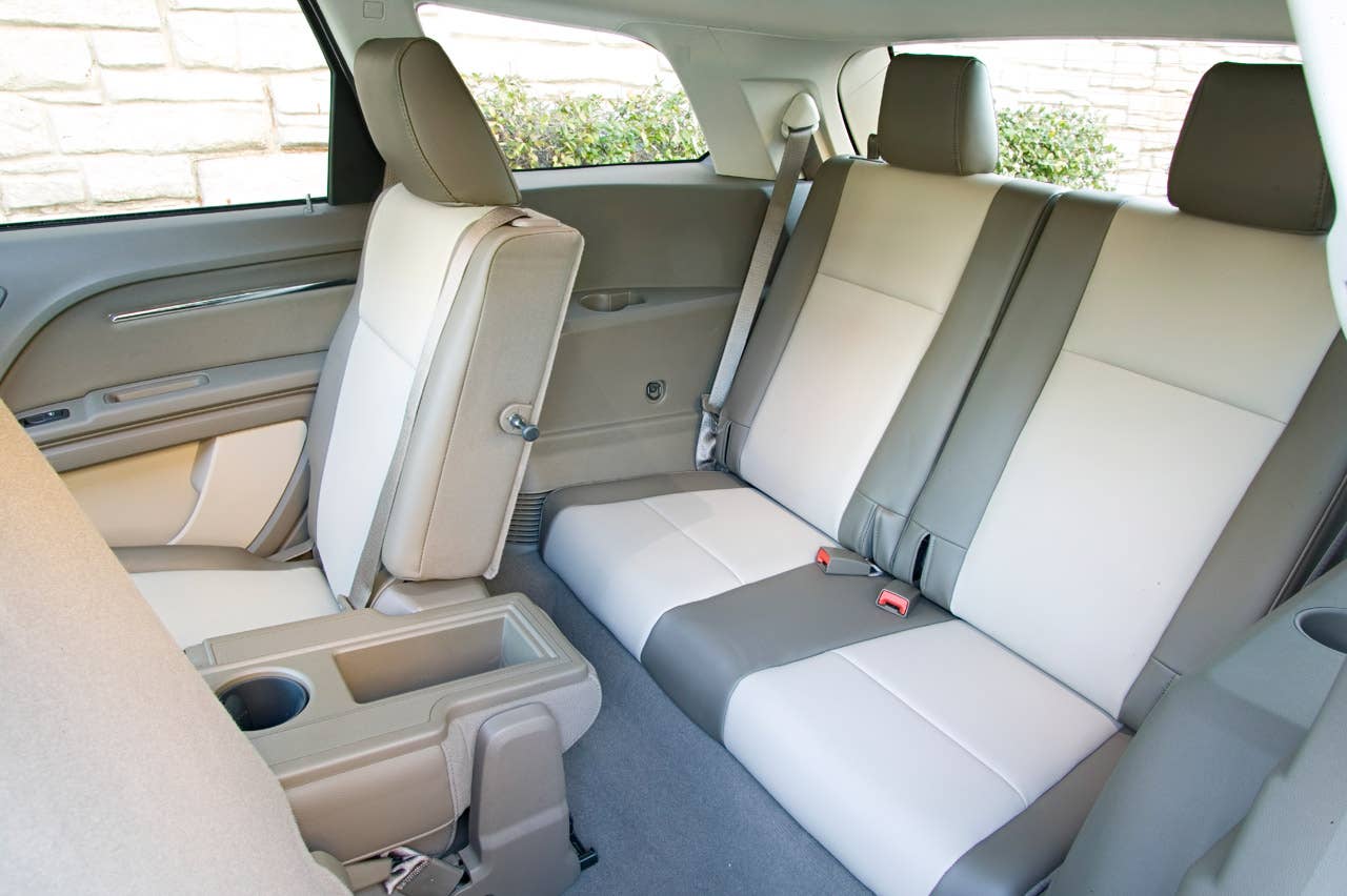 2010 Dodge Journey interior