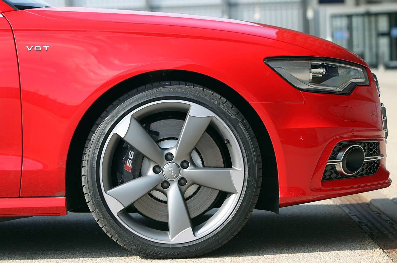 2013 Audi S6 wheel