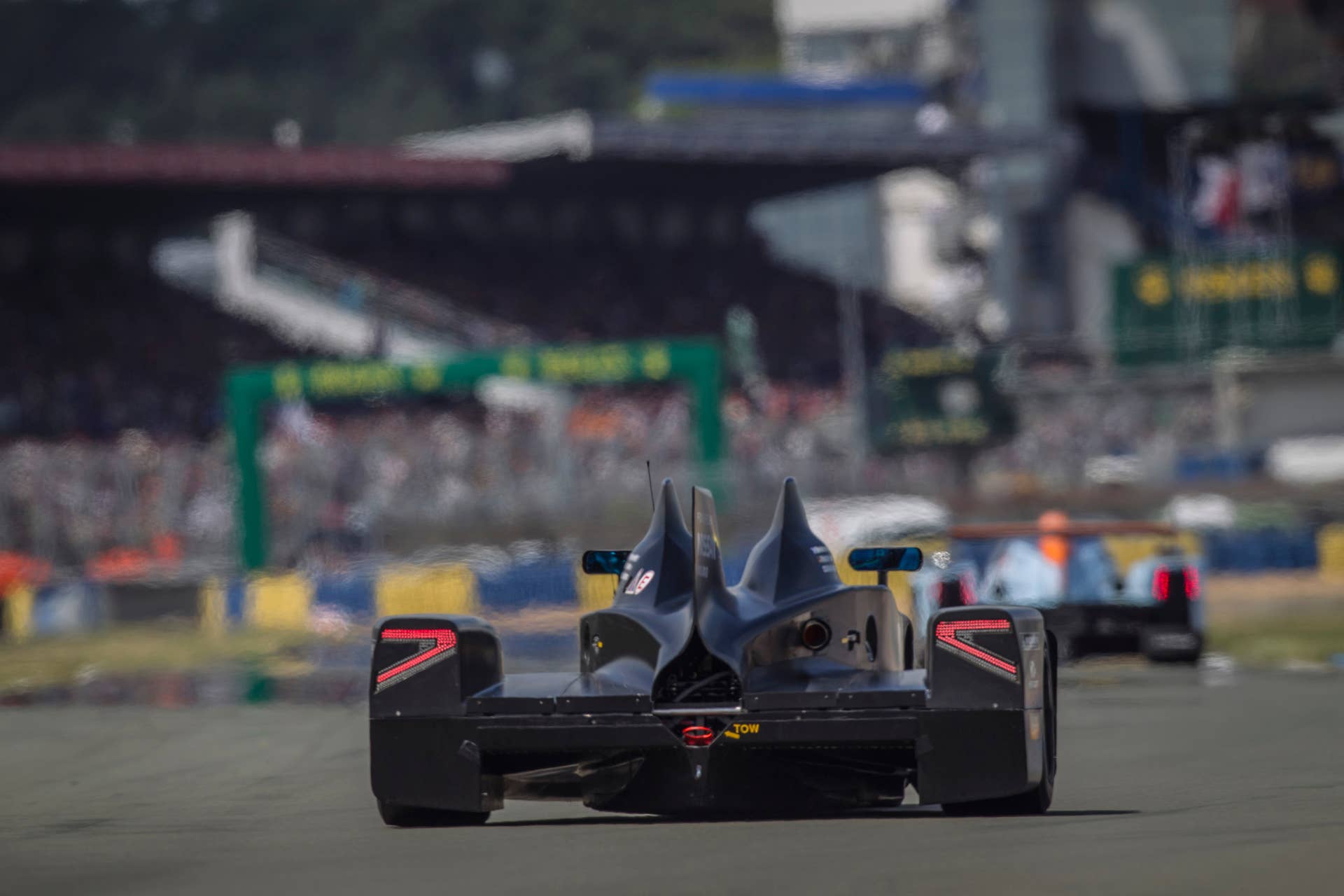 Nissan-24hrs of Le Mans June 2012 - PatrickGosling/Nissan