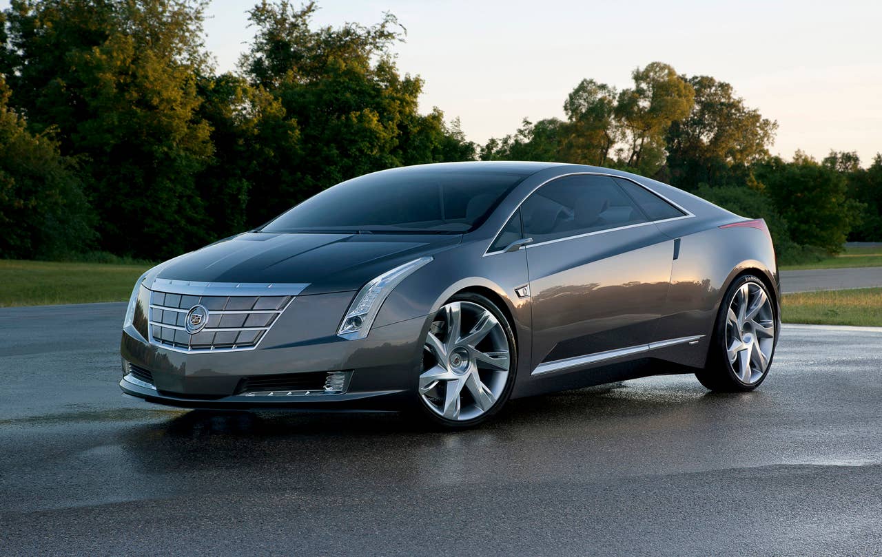 Cadillac's dramatic luxury coupe with extended-range electric vehicle technology. (08/17/2011)