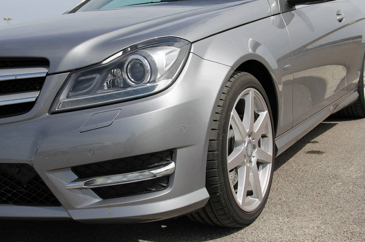 2012 Mercedes C-Class Coupe front detail