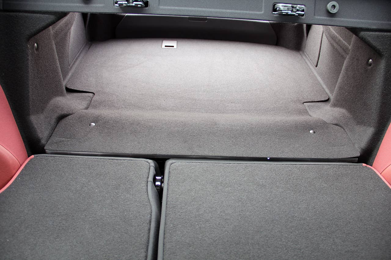 2012 Mercedes C-Class Coupe trunk