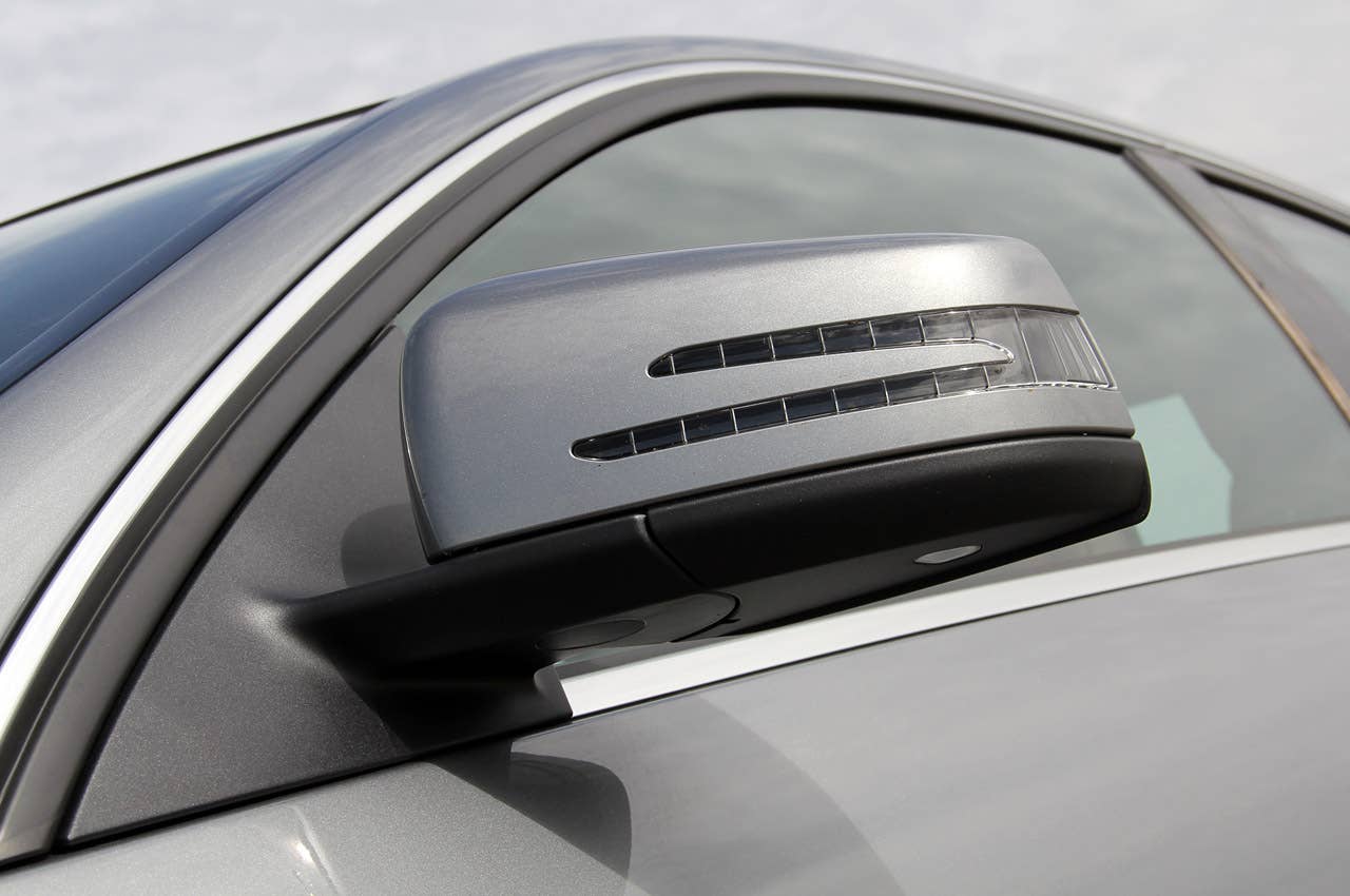 2012 Mercedes C-Class Coupe side mirror