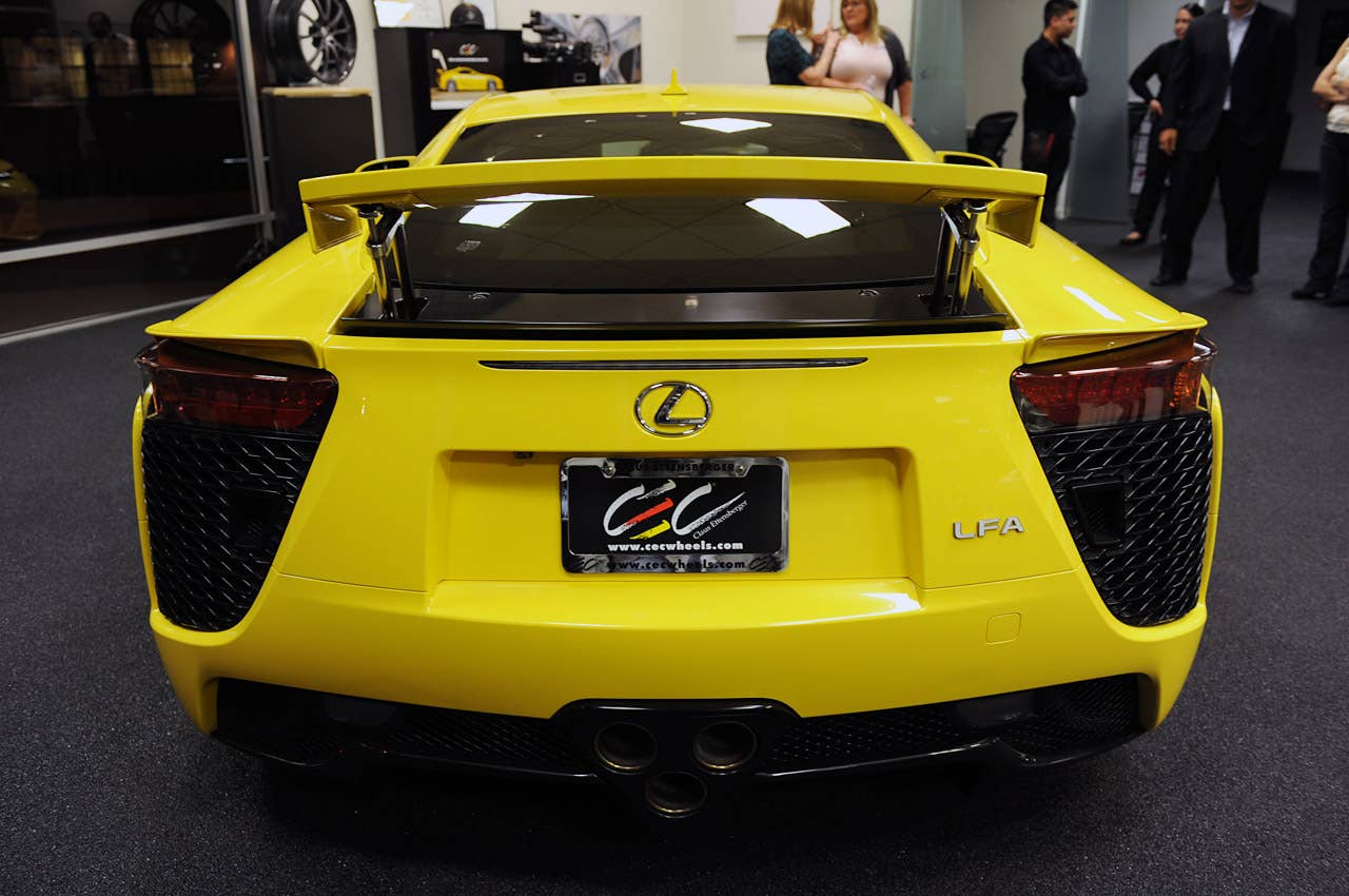 CEC Lexus LFA