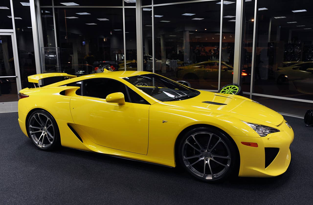 CEC Lexus LFA