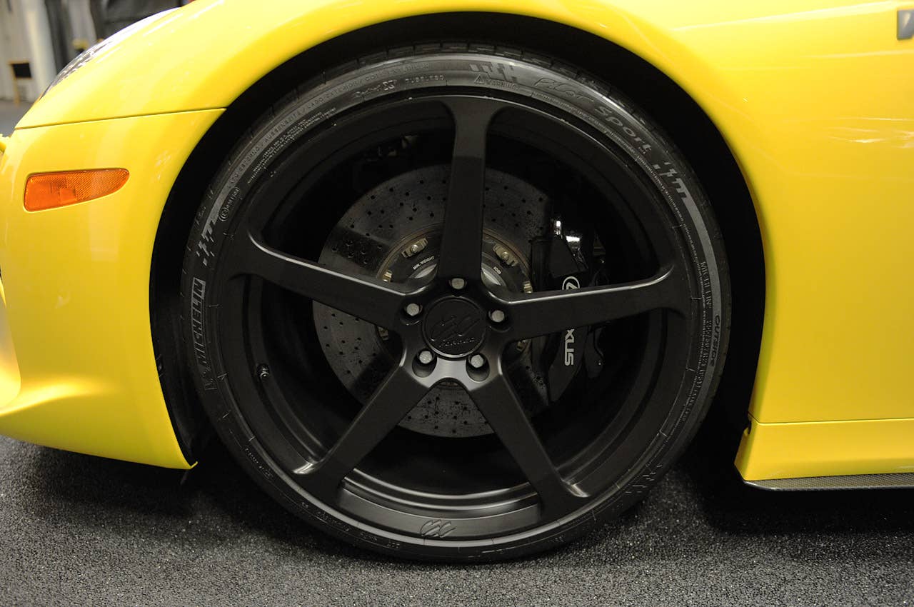 CEC Lexus LFA