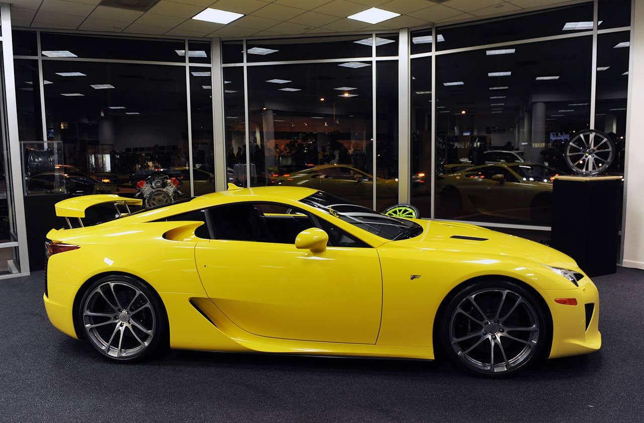CEC Lexus LFA