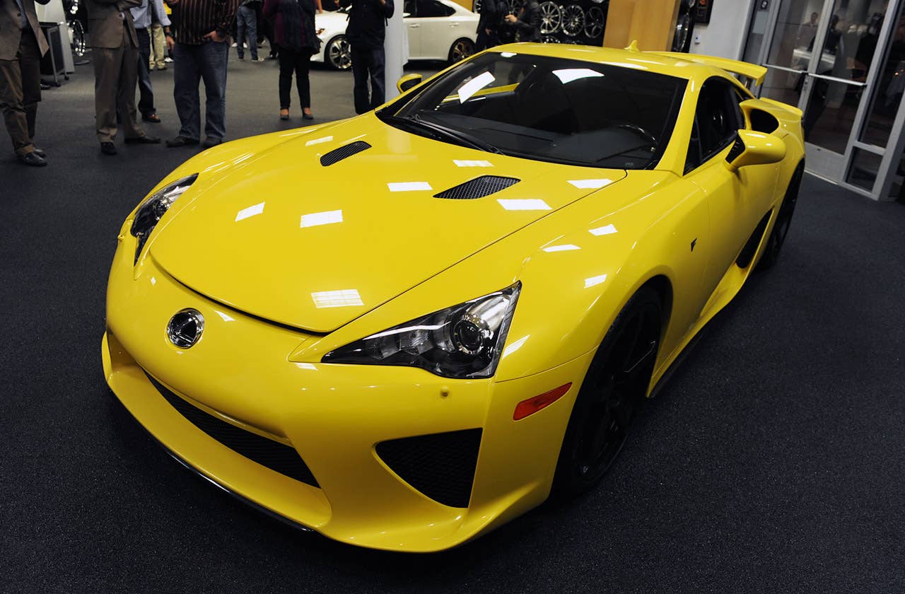 CEC Lexus LFA