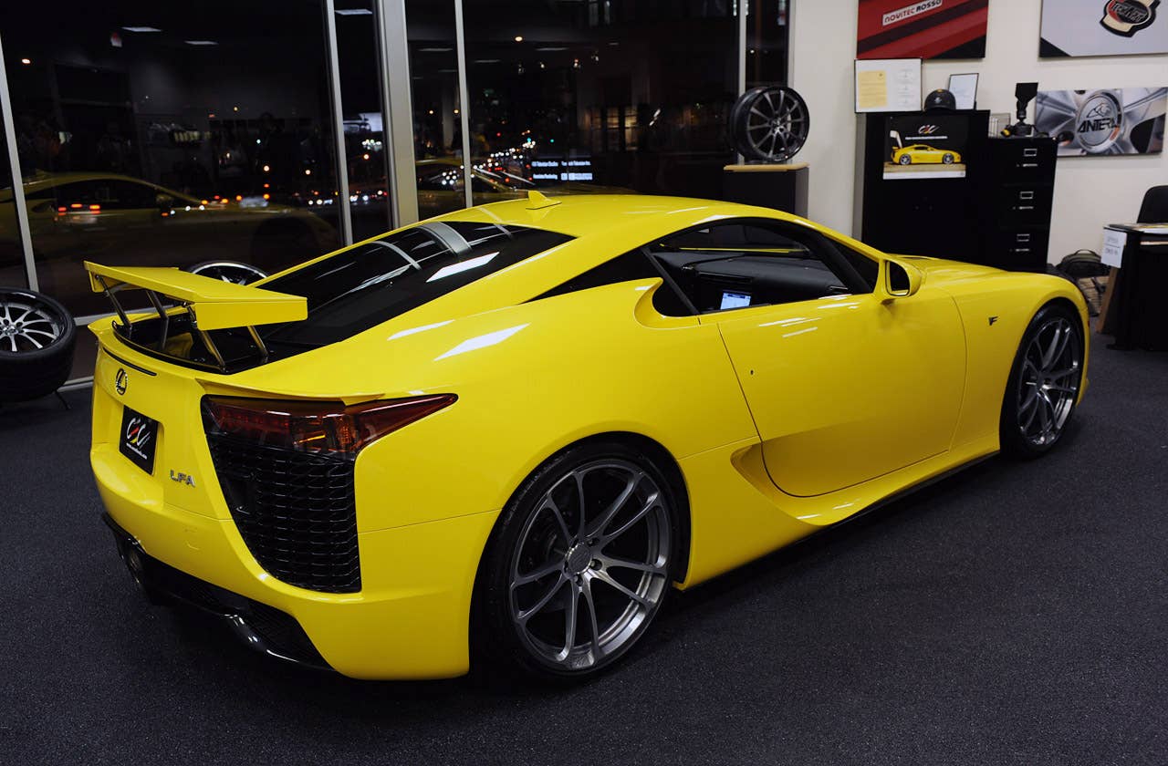 CEC Lexus LFA