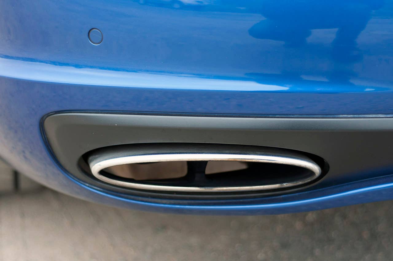 2012 Bentley Continental Supersports Convertible exhaust tip