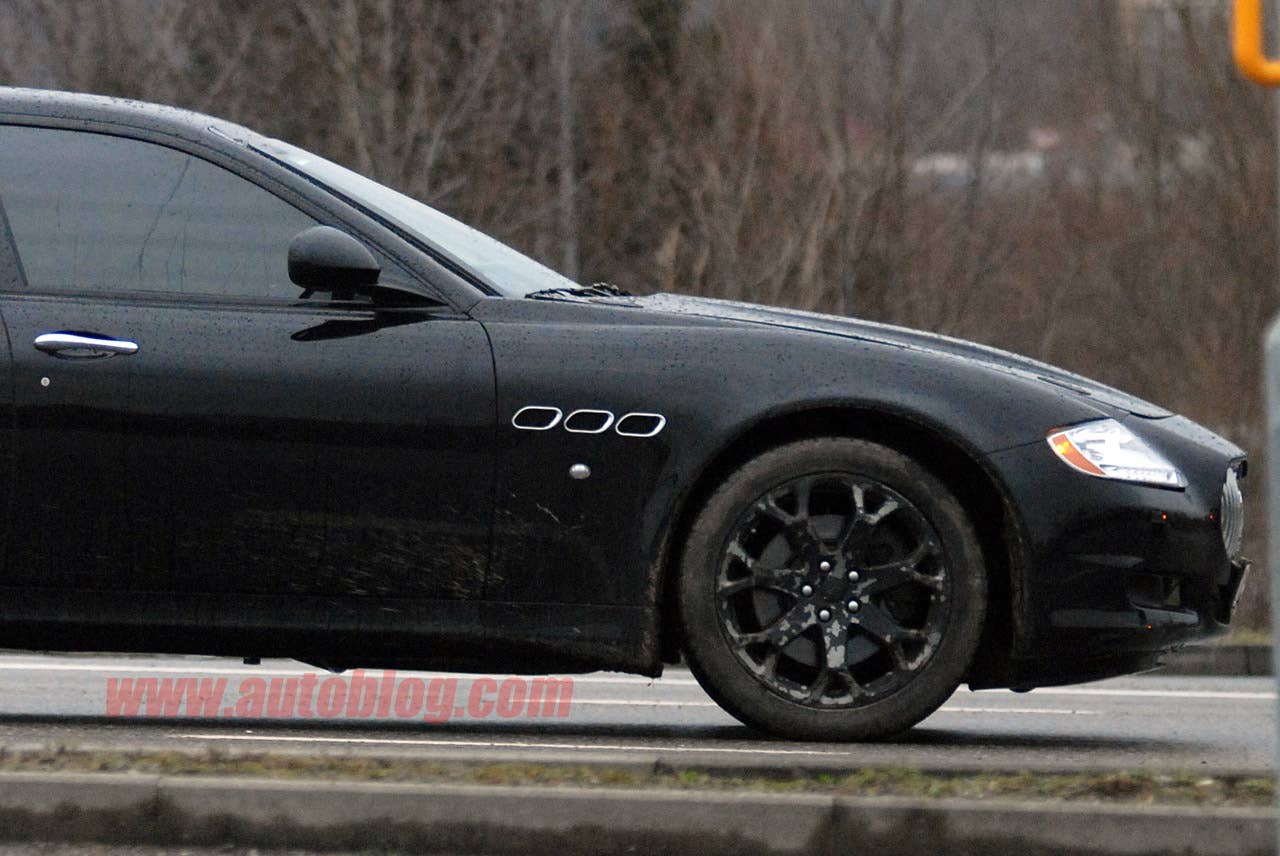 Maserati Quattroporte Spy Shots front side