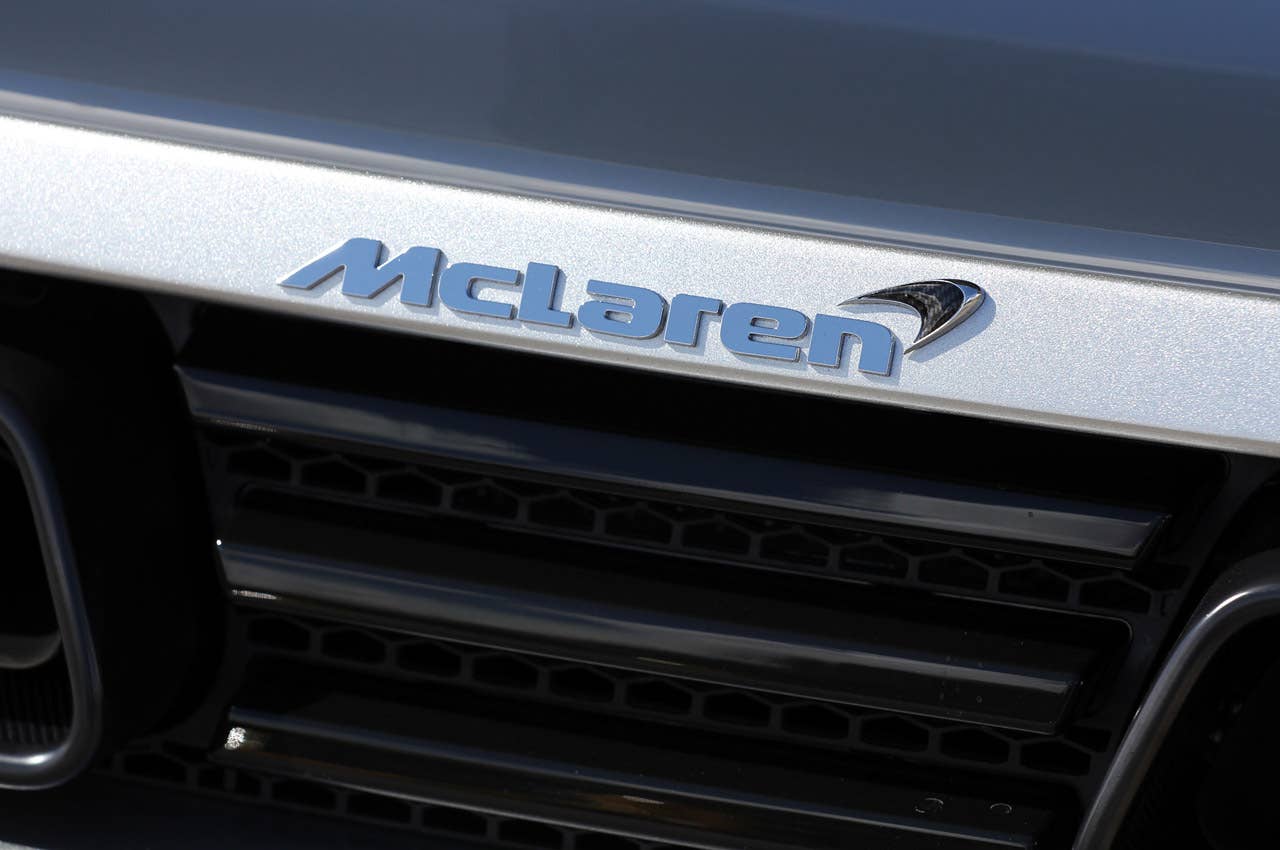 2013 McLaren MP4-12C Spider badge