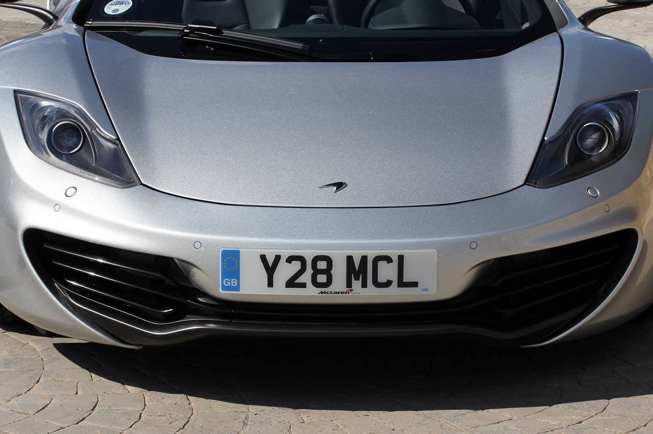 2013 McLaren MP4-12C Spider front detail
