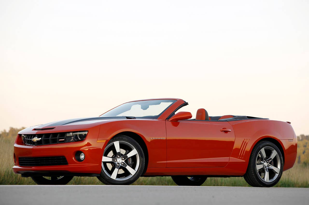 2011 Chevrolet Camaro SS Convertible front 3/4 view