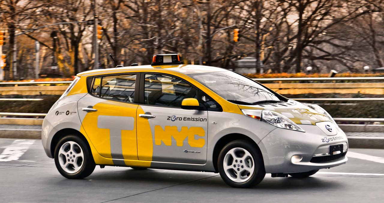 New York (Apr. 22, 2013) - To celebrate Earth Day, Nissan and New York City Mayor Michael Bloomberg today launched a new electric vehicle taxi pilot with the world's best-selling electric car, Nissan LEAF. This pilot program, which puts six LEAF taxis into service beginning this spring, will help Nissan, the city, the taxi industry and the public understand how zero emission vehicles can be integrated into future taxi fleets.