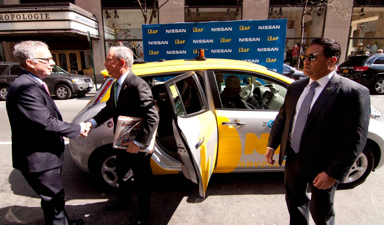 New York (Apr. 22, 2013) - To celebrate Earth Day, Nissan and New York City Mayor Michael Bloomberg today launched a new electric vehicle taxi pilot with the world's best-selling electric car, Nissan LEAF. This pilot program, which puts six LEAF taxis into service beginning this spring, will help Nissan, the city, the taxi industry and the public understand how zero emission vehicles can be integrated into future taxi fleets.