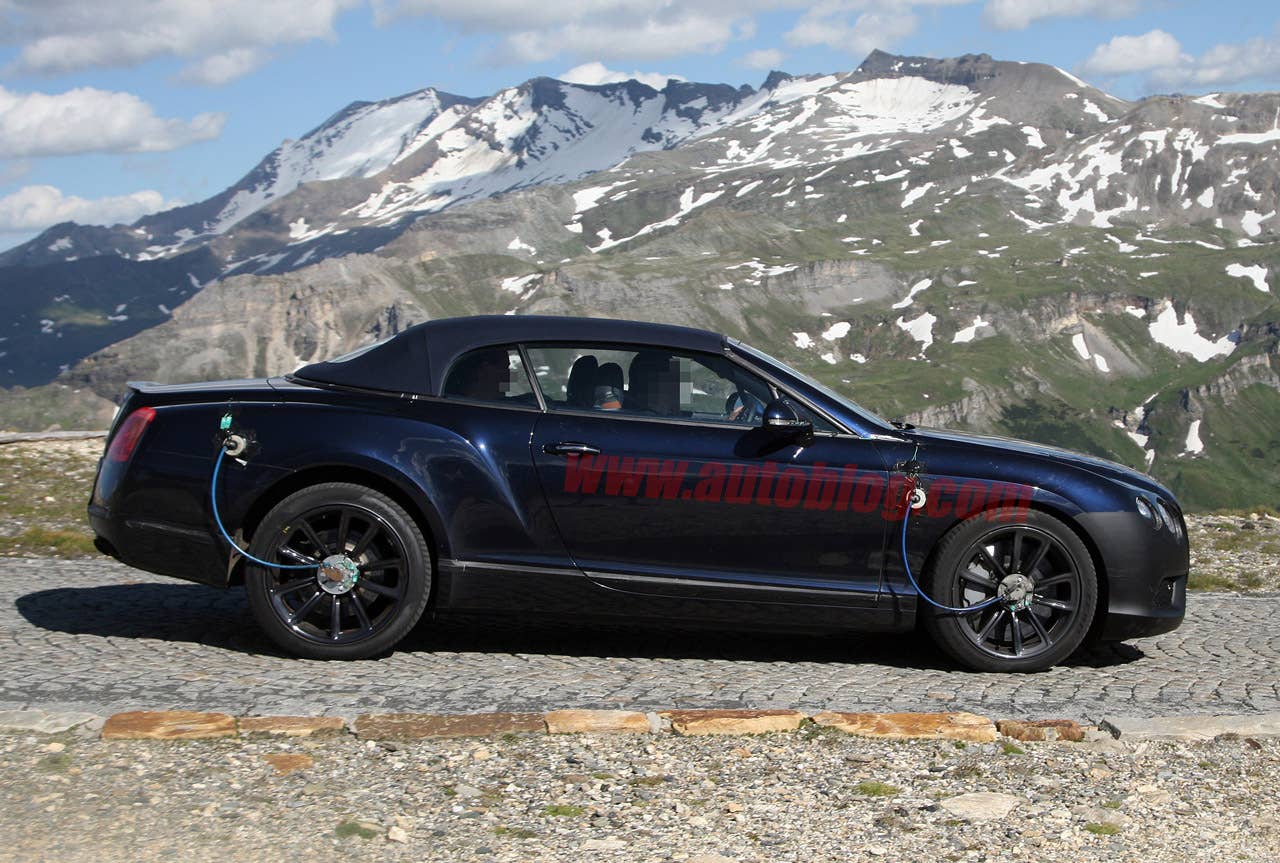 Spy Shots: Bentley Continental GTC Speed