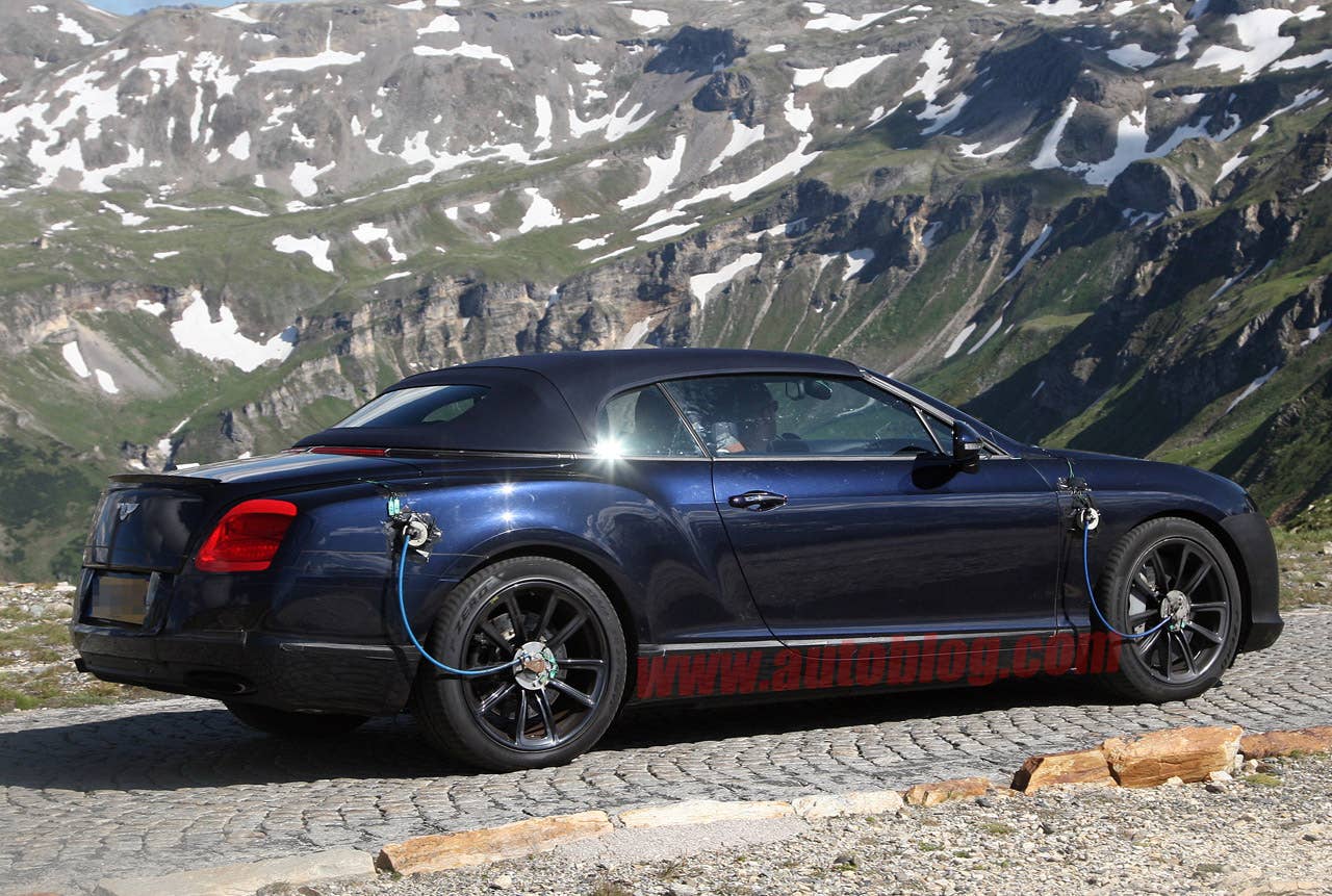 Spy Shots: Bentley Continental GTC Speed
