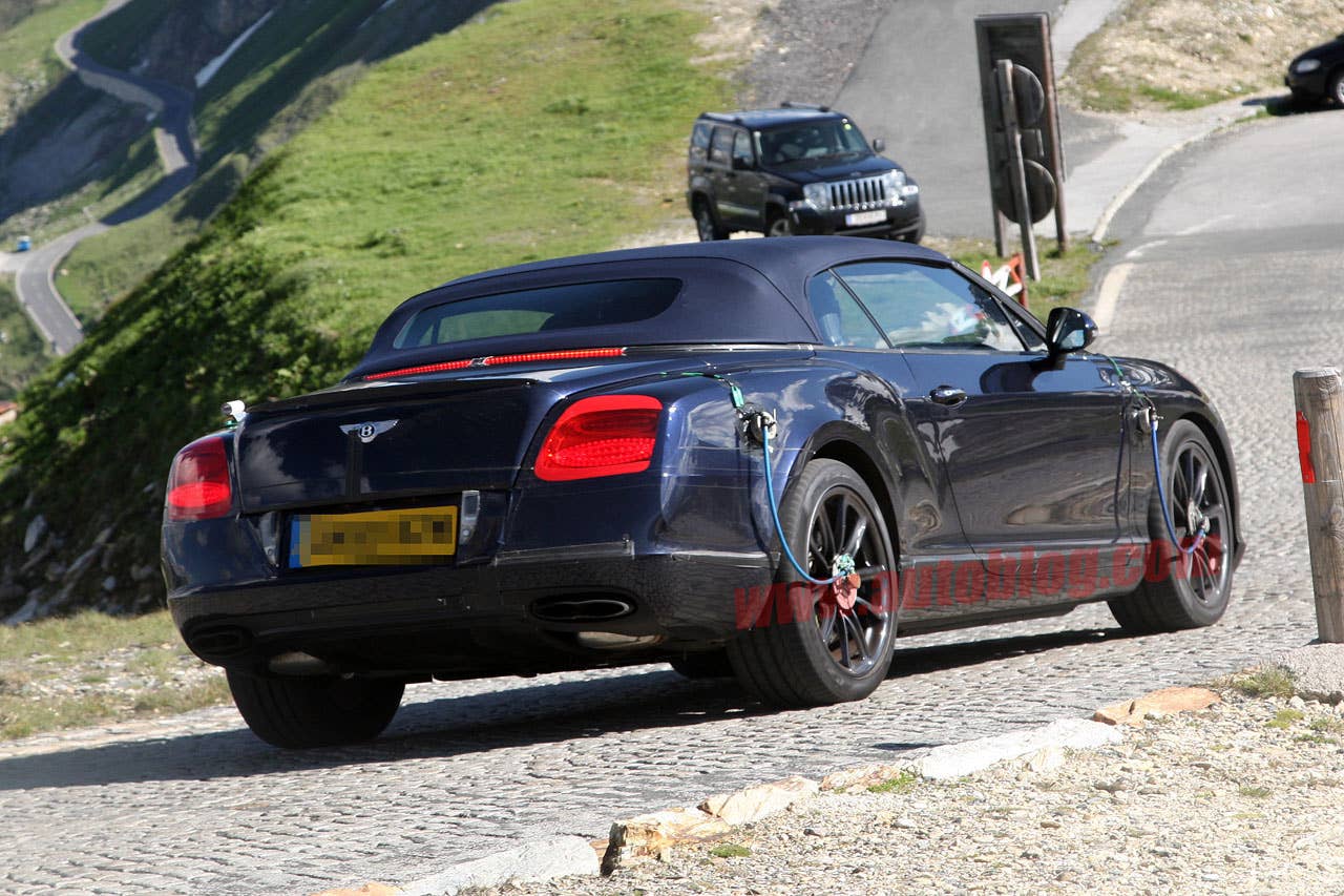 Spy Shots: Bentley Continental GTC Speed