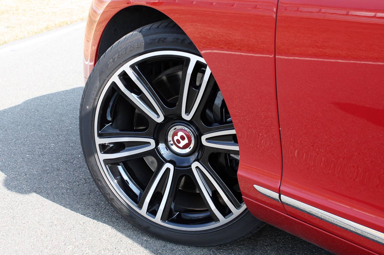 2013 Bentley Continental GT V8 wheel