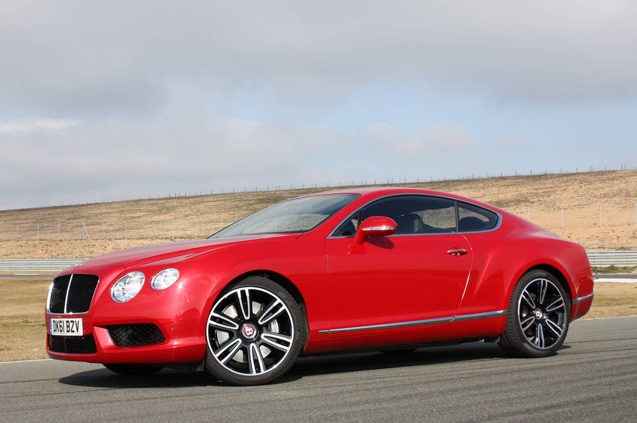 2013 Bentley Continental GT V8 front 3/4 view