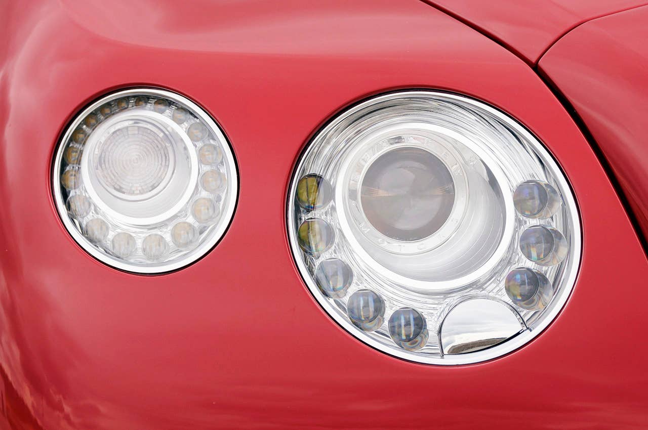 2013 Bentley Continental GT V8 headlight
