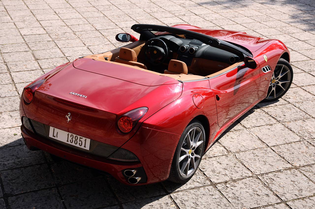 2013 Ferrari California rear 3/4 view