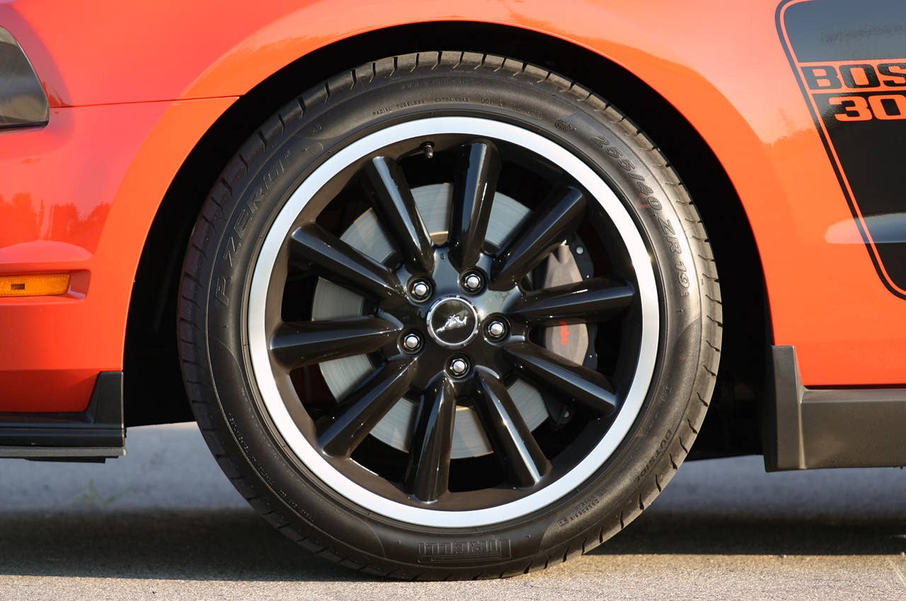 2012 Ford Mustang Boss 302 wheel