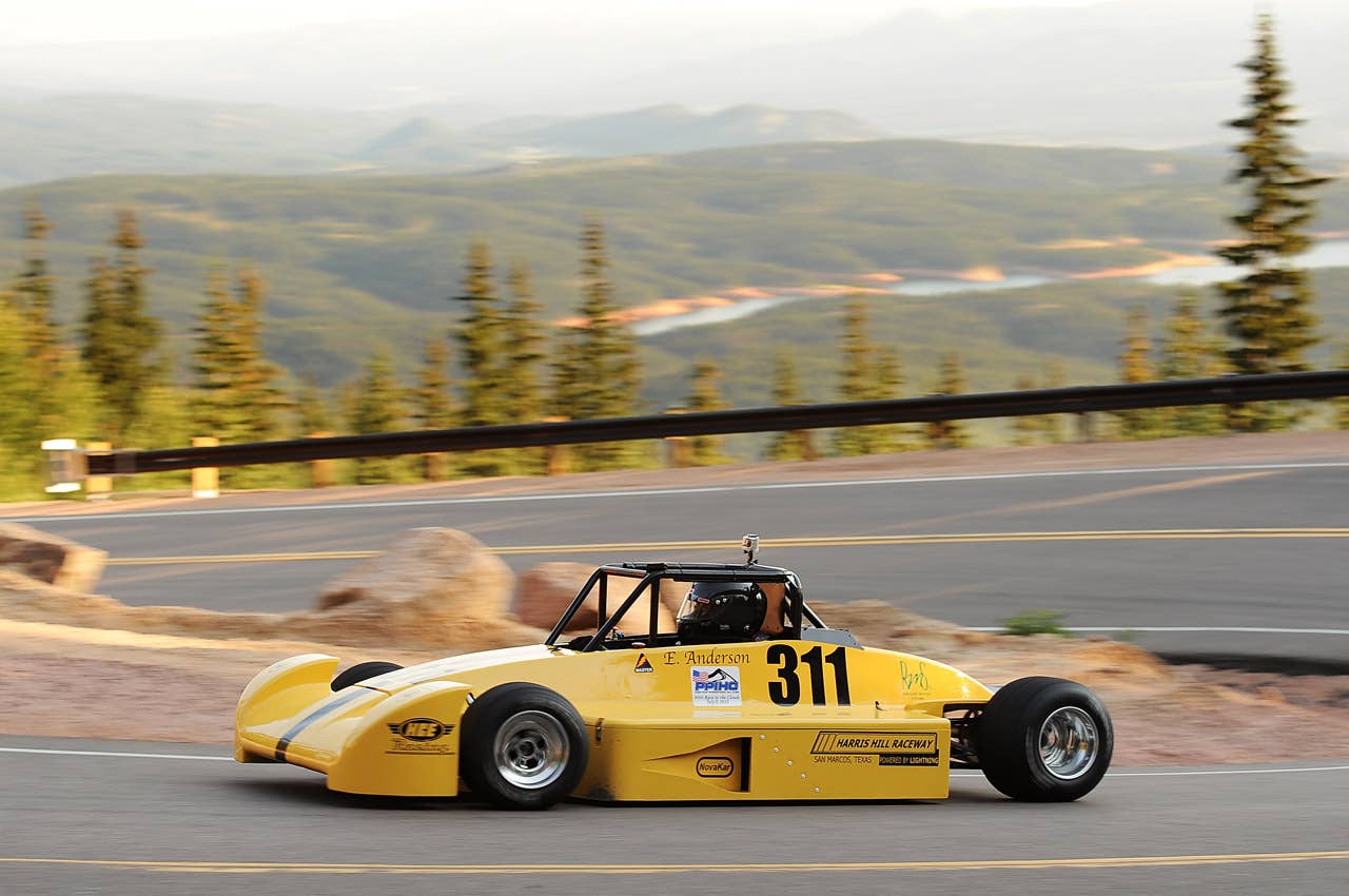 2012 HCE Lightning XP12