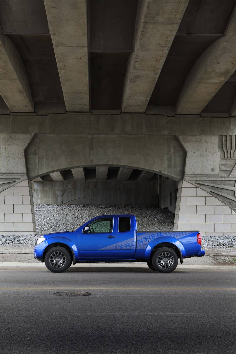 2012 Nissan Frontier side view