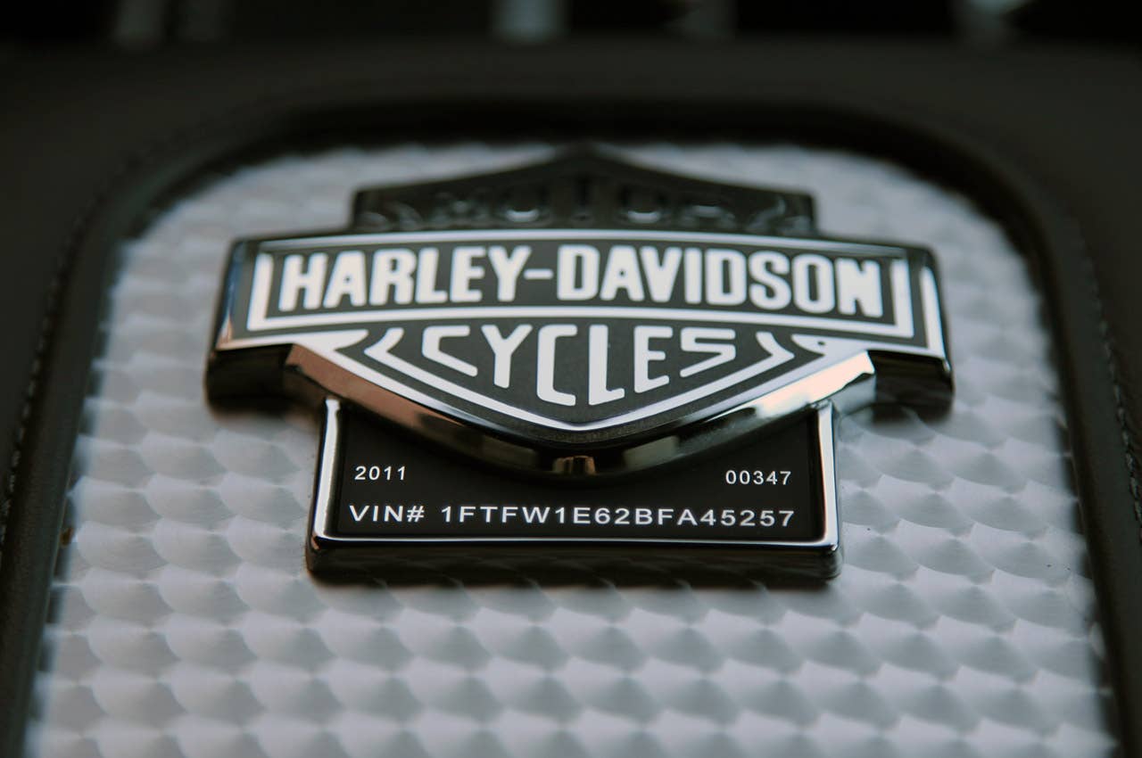 2011 Ford F-150 Harley-Davidson arm rest badge