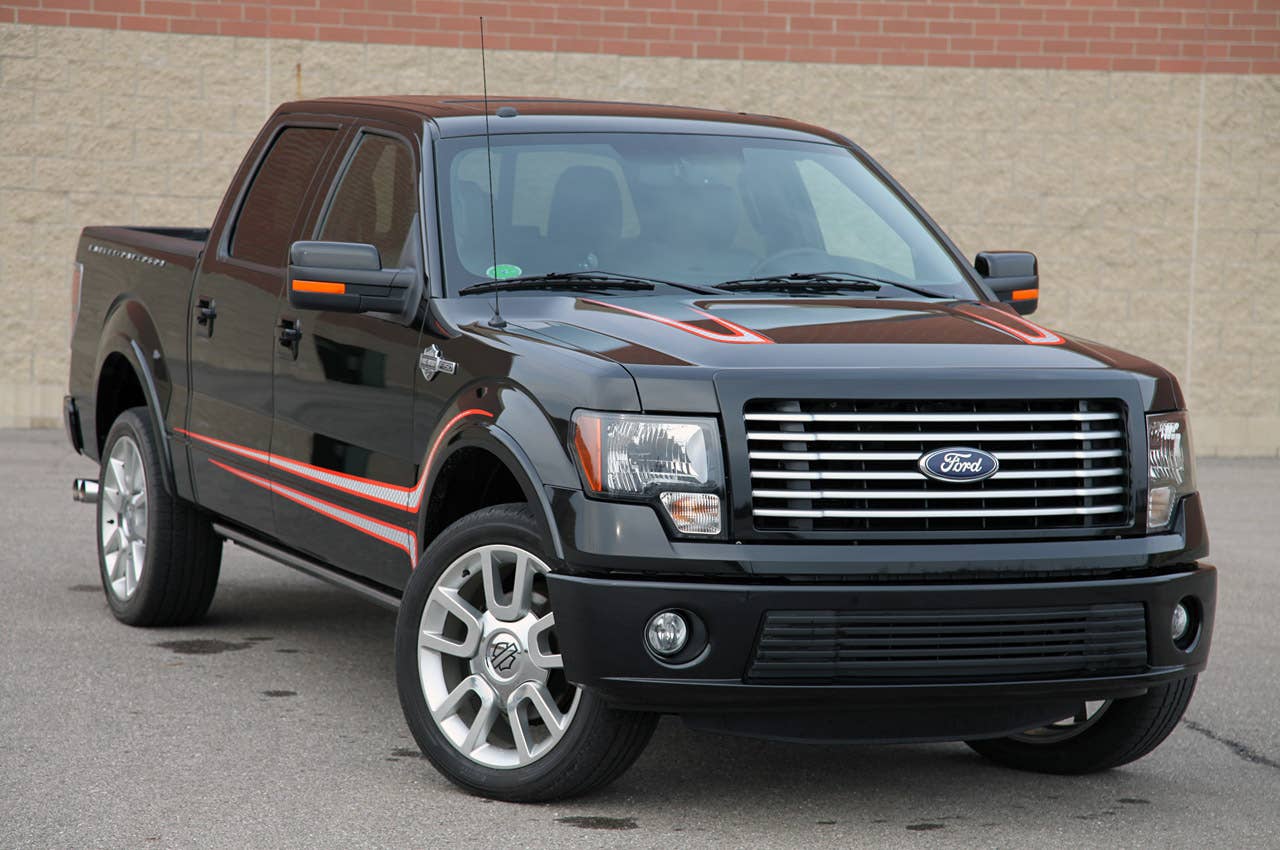 2011 Ford F-150 Harley-Davidson front 3/4 view