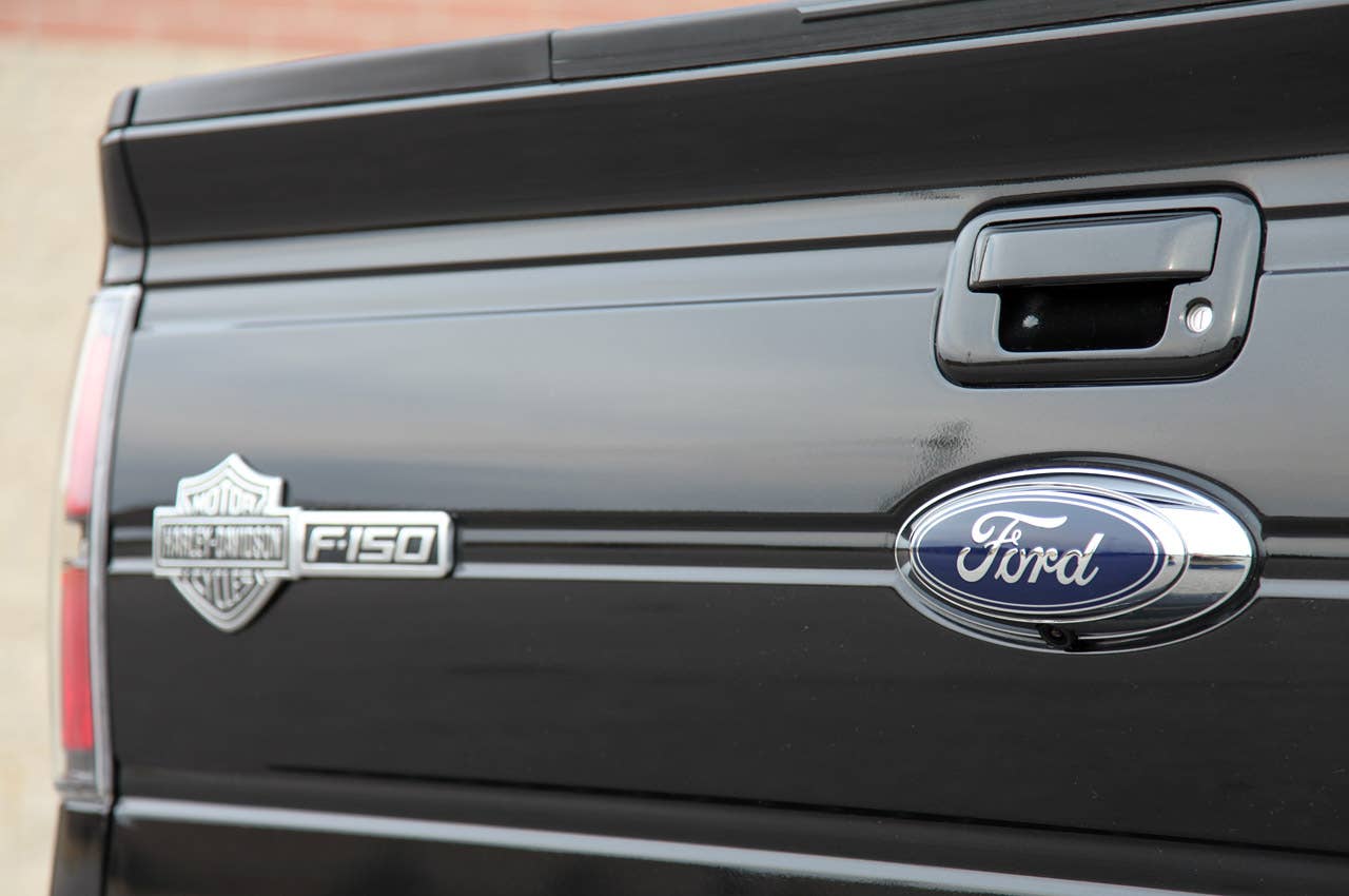 2011 Ford F-150 Harley-Davidson tailgate