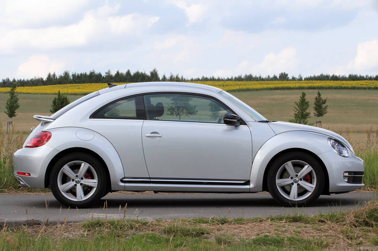 2012 Volkswagen Beetle Turbo side view