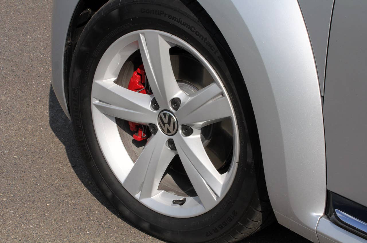 2012 Volkswagen Beetle Turbo wheel
