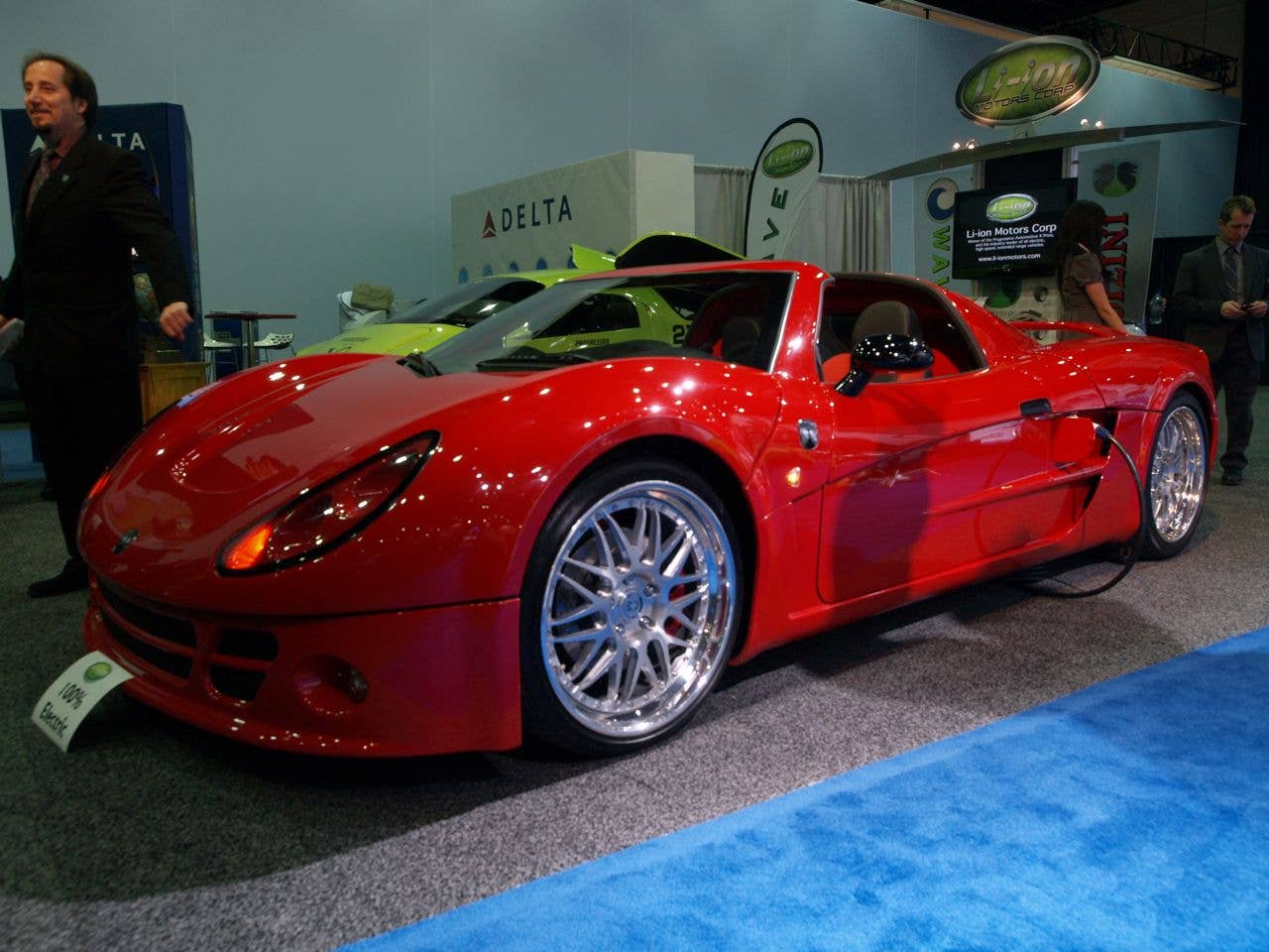 Li-Ion Motors Wave II and Inizio: Detroit 2011