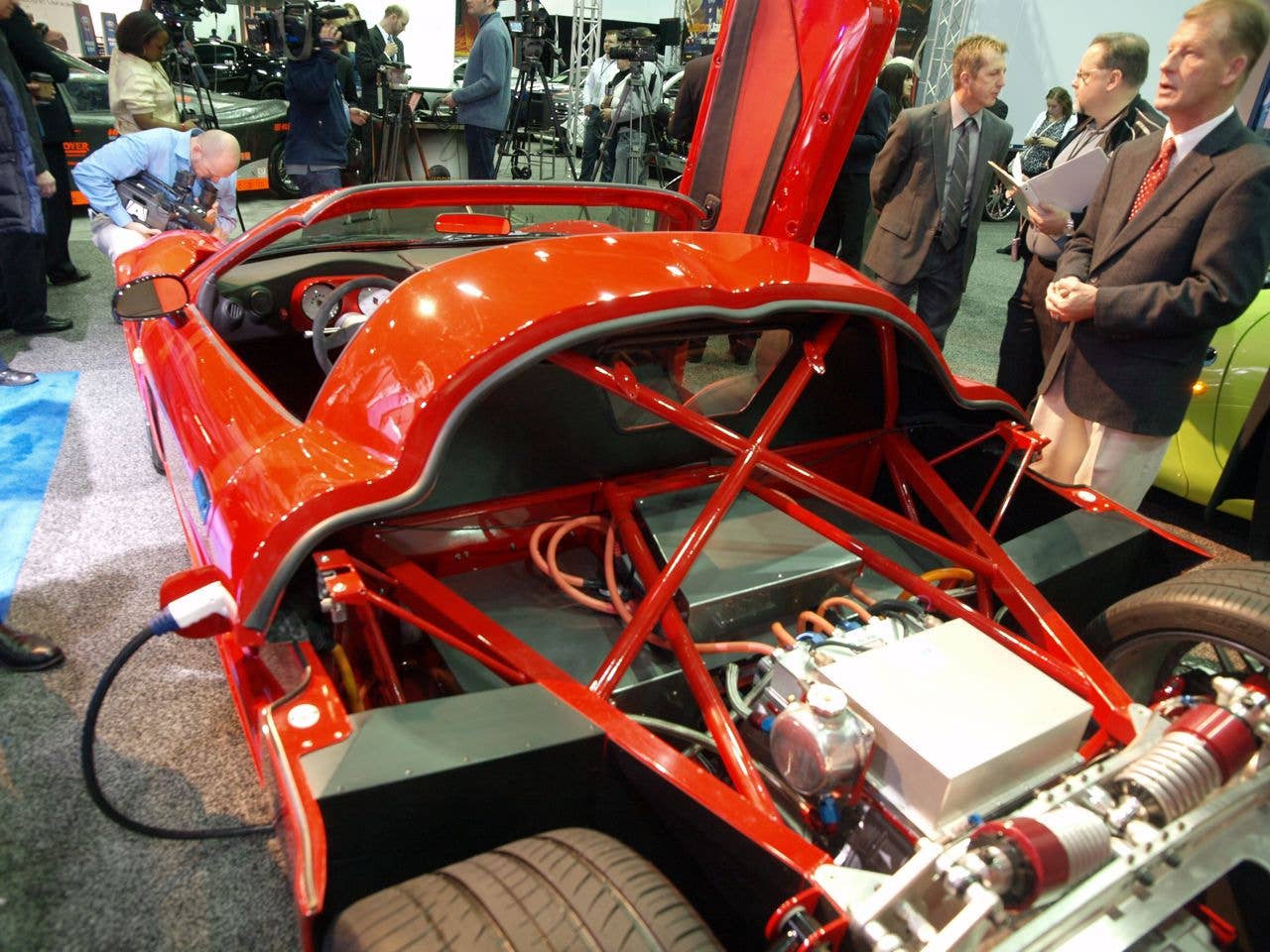 Li-Ion Motors Wave II and Inizio: Detroit 2011