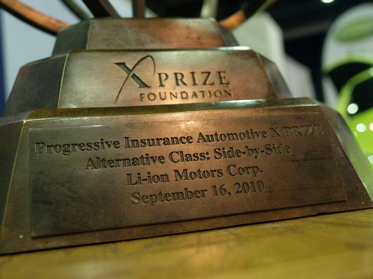 Li-Ion Motors Wave II and Inizio: Detroit 2011