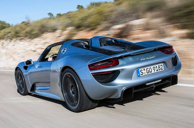 2015 Porsche 918 Spyder