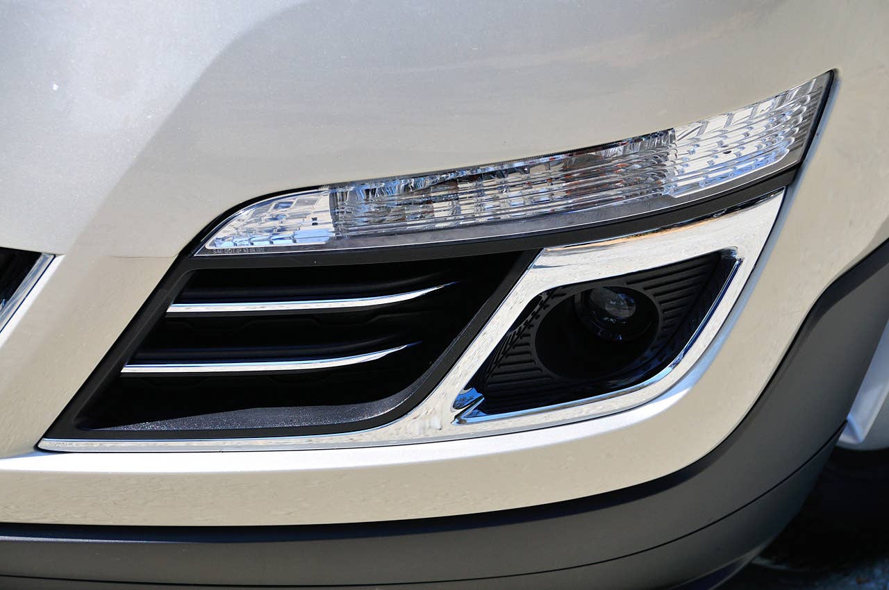 2013 Chevrolet Traverse fog light