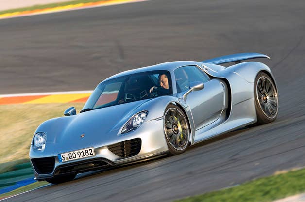 2015 Porsche 918 Spyder
