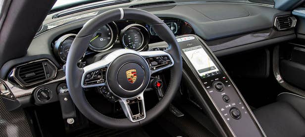 2015 Porsche 918 Spyder