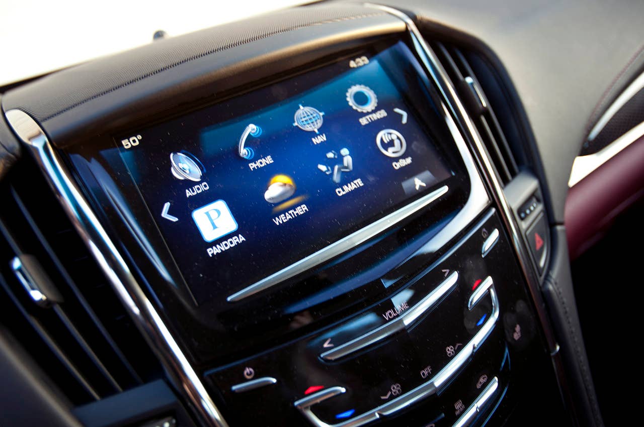 2013 Cadillac ATS 3.6 AWD infotainment system