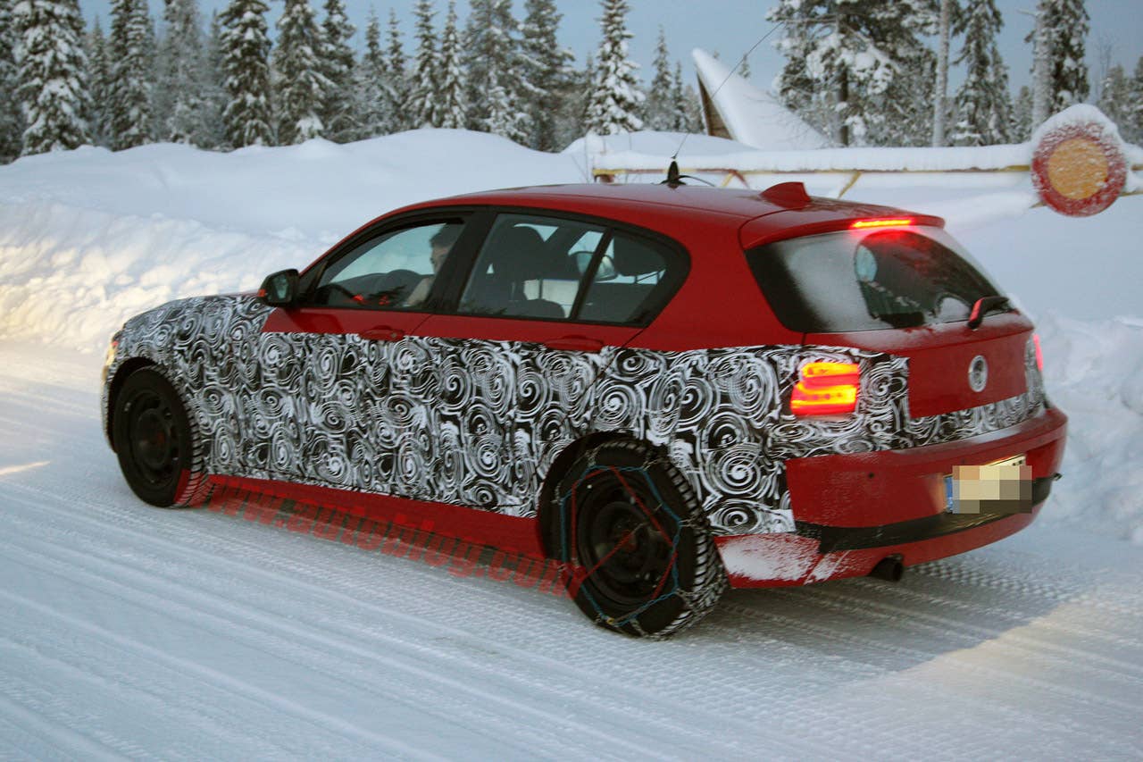BMW 1 Series spy shots