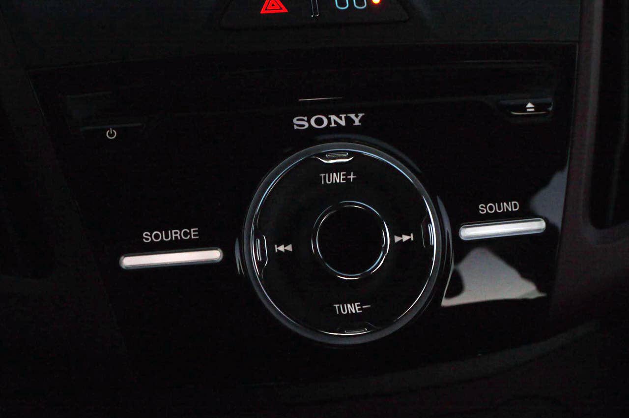 2012 Ford Focus Titanium audio controls