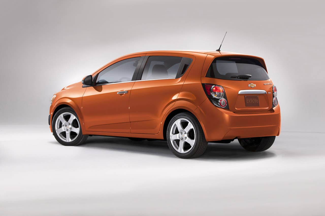 2012 Chevrolet Sonic Hatchback rear 3/4