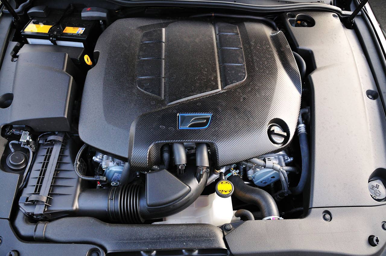 2011 Lexus IS F engine