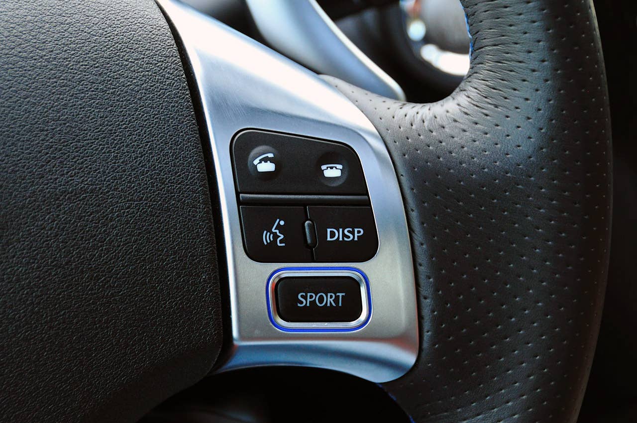 2011 Lexus IS F steering wheel controls