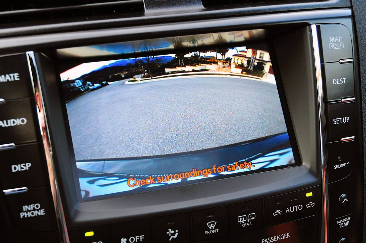 2011 Lexus IS F rear camera view